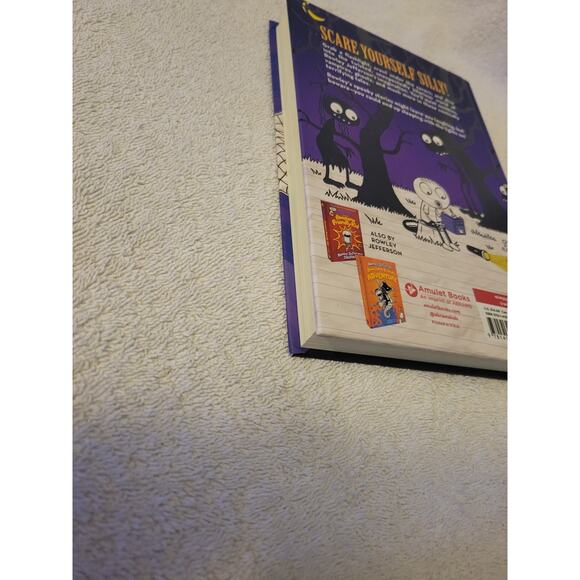 Jeff Kinney 3 book bundle -Diary of a Wimpy Kid - Rowley Jefferson's YA Hardback - Picture 5 of 12